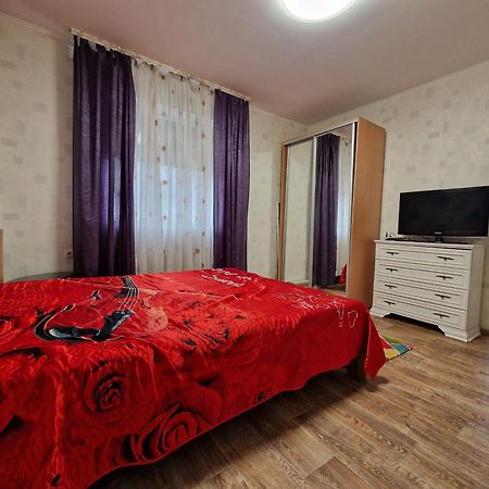 Yanovskogo 1K Shin Apartment Кропивницкий Екстериор снимка