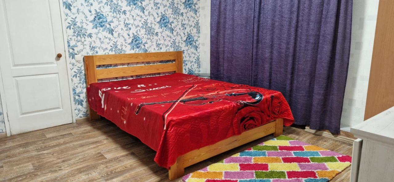 Yanovskogo 1K Shin Apartment Кропивницкий Екстериор снимка
